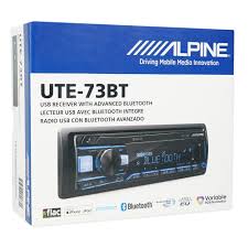 AUTOESTEREO ALPINE  UTE-73BT